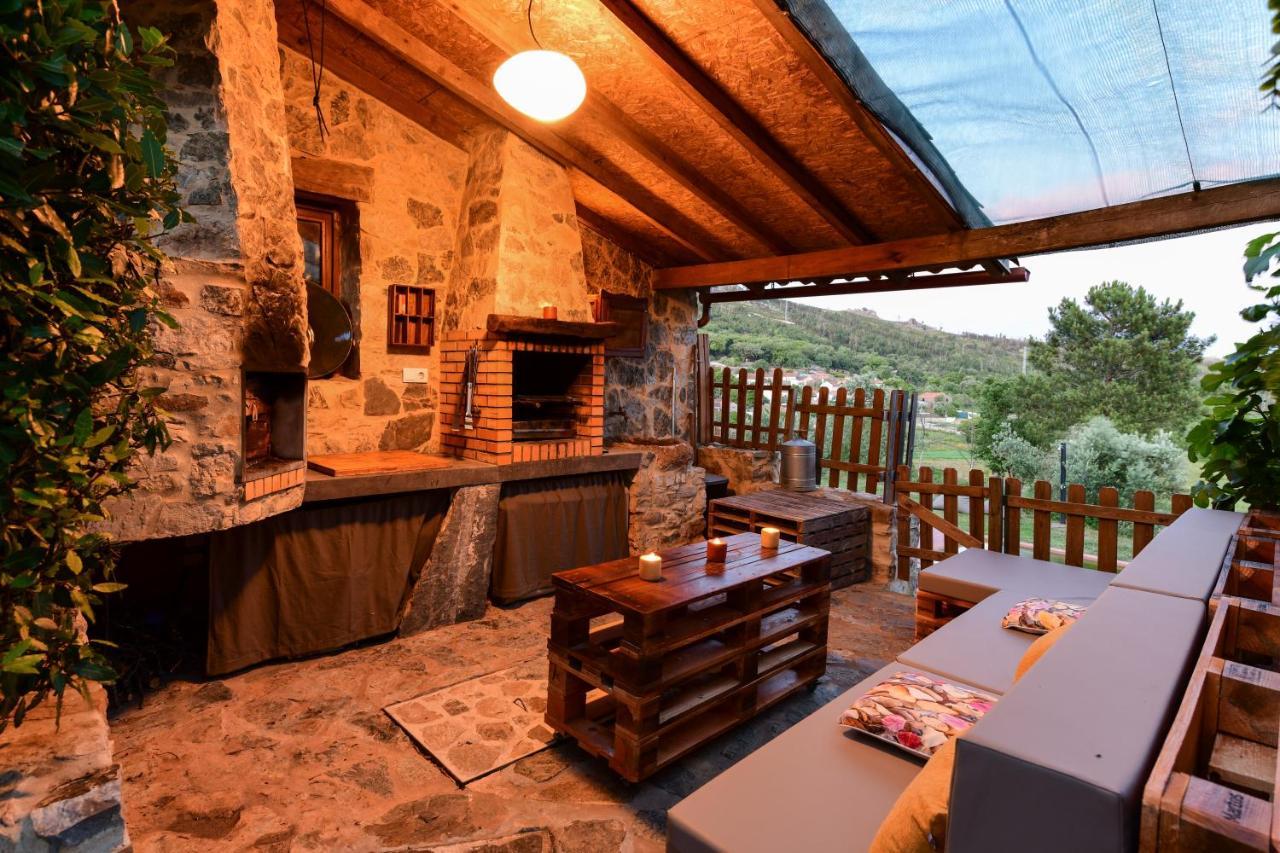 Vale Do Ninho Nature Houses Ferraria de Sao Joao Luaran gambar